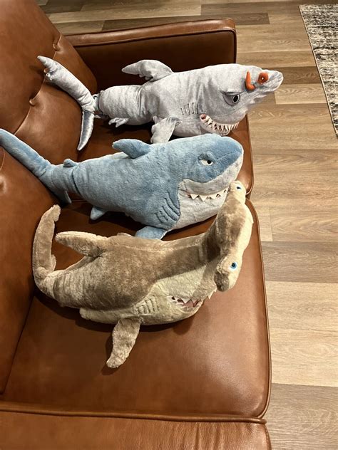 Rare Disney Finding Nemo Plush Xl Bruce Anchor And Chum Sharks Puppets