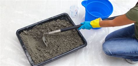 How Hand Mixing Of Concrete Is Done? - CivilBlog.Org