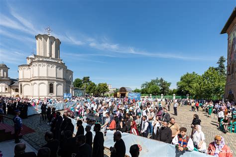 Video Hramul Istoric Al Catedralei Patriarhale Basilica Ro