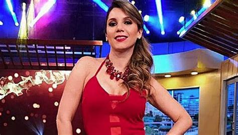 Instagram Alexandra Hörler enciende Tarapoto con diminuto bikini
