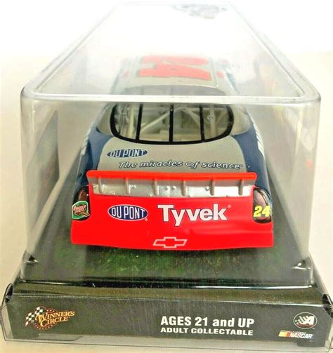 2003 Chevy Monte Carlo 24 Jeff Gordon Red Flames Dupont Nascar 4 Time