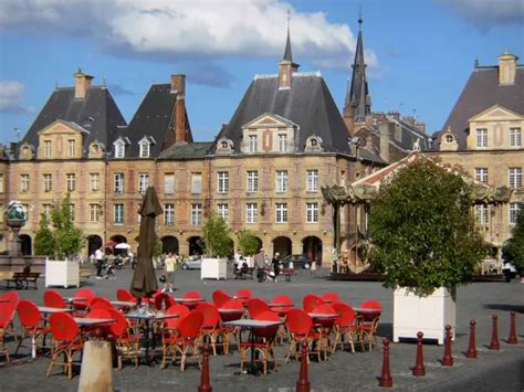 Charleville Mézières Tourism Holiday Guide