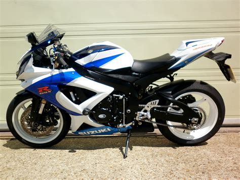 Suzuki GSXR 600 2011 K9 LTD 25th Anniversary Edition 19 25 Blue