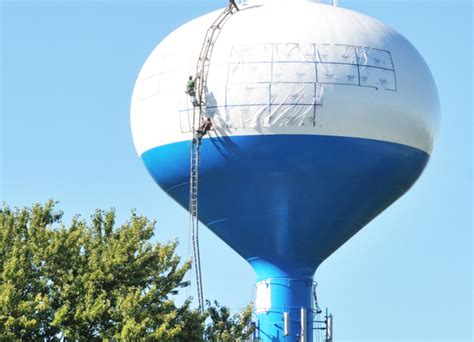 How Are Water Towers Painted Performance Painting