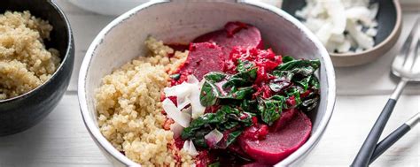 Beetroot Curry Mit Kokosmilch Und Spinat