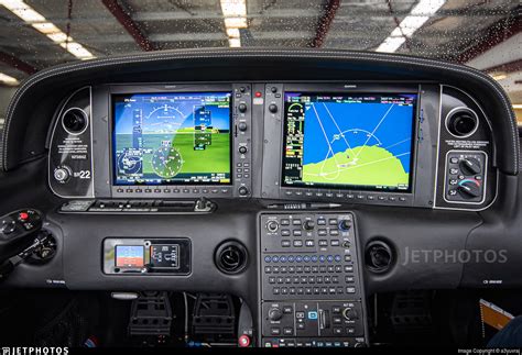 Interior cockpit interior cirrus sr22 - menstoo