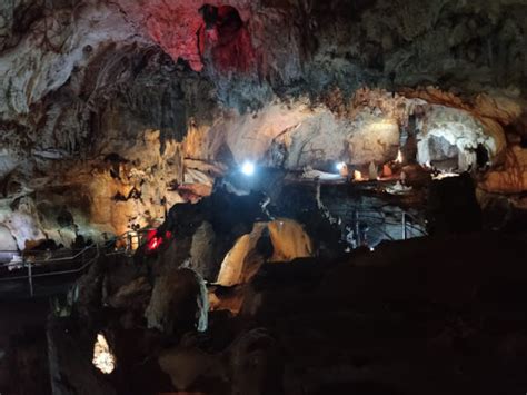 5 Amazing Cave In Indonesia