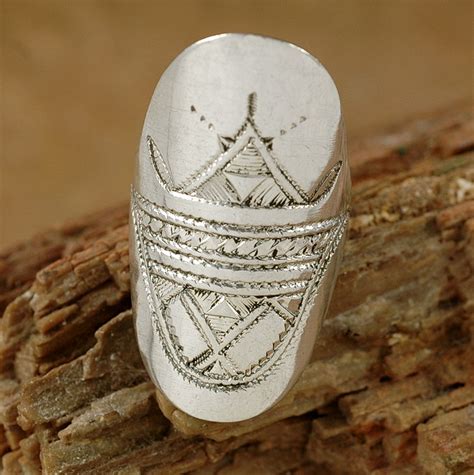 Traditioneller Tuareg Ring Aus Silber Tuaregschmuck Afrikasia De