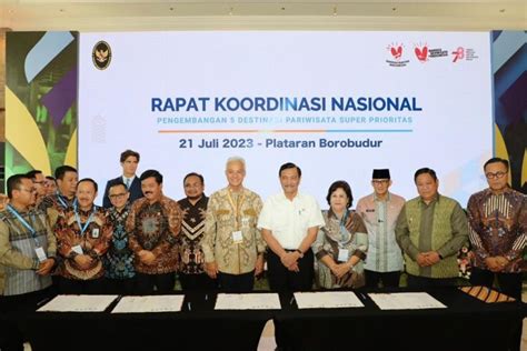 Bupati Karo Tandatangani Mou Pengembangan Destinasi Pariwisata Super