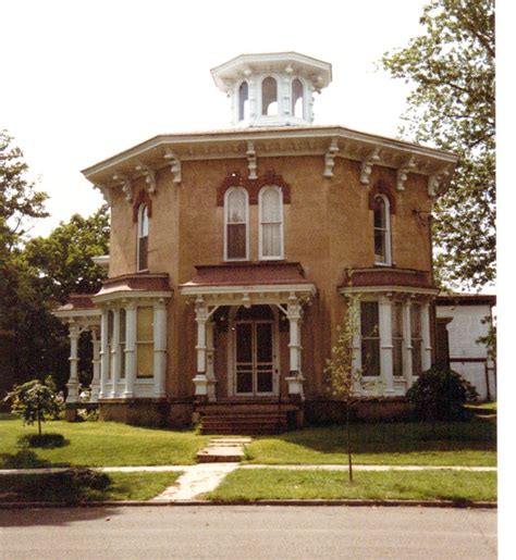 Octagon House Octagon House Different House Styles Hexagon House