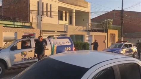 Sete Homens Morrem E Dois São Presos Em Operação Contra Grupo Criminoso