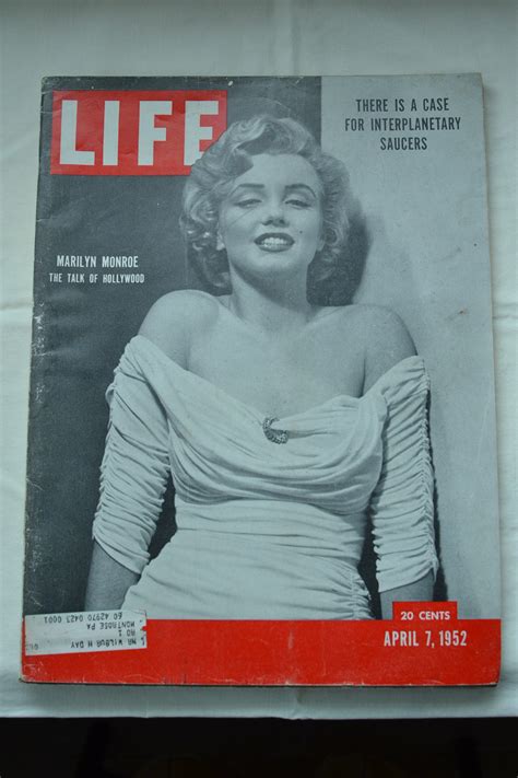 Marilyn On The Cover Of The April 7, 1952 Issue Of LIFE Magazine ...