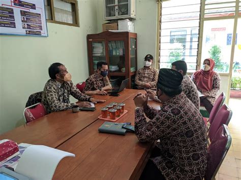 Rapat Koordinasi Pelaksana Vaksinasi Website Kalurahan Ngestiharjo