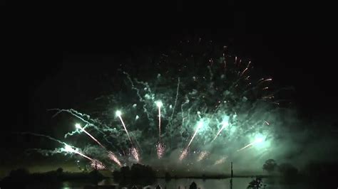 Blitz Fireworks Belvoir Castle 2014 Youtube