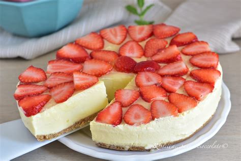 TORTA Ricotta E Fragole Il Dolce Senza Cottura Ricetta Perfetta