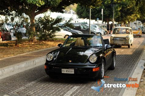 Reggio Corteo Di Auto Storiche In Centro Foto