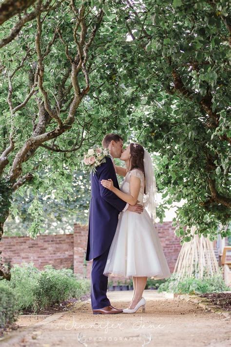 Very English Country Garden Wedding With Images By Jennifer Jane