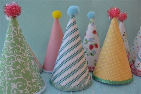 Three Pixie Lane: Vintage Party Hats