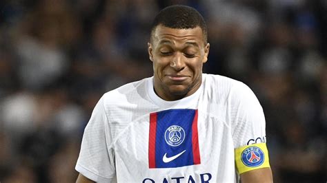 Kylian Mbappe Psg র ওপর ক্ষোভমেসির পর ক্লাব ছাড়ছেন এমবাপেও After