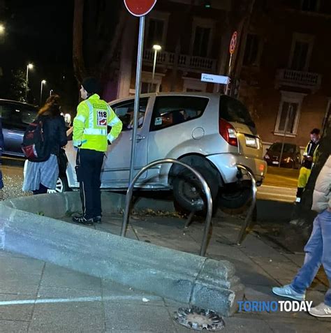 Incidente Febbraio Corso Francia Angolo Via Palmieri Torino