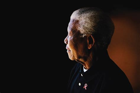 Mandela exhibit returns to Freedom Center - Movers & Makers