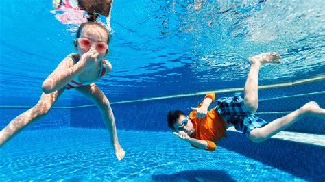 3 Steps To Water Safety For Your Child With Autism Connec To Talk