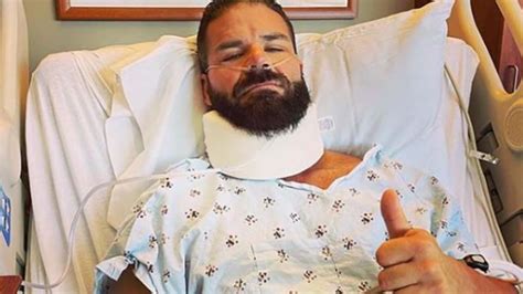 Robert Roode Reveals He Had Neck Fusion Surgery Photos Pwmania