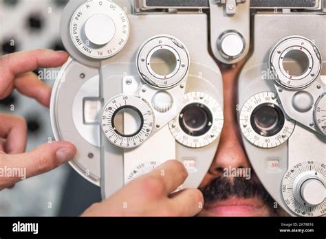 Eyesight Check High Resolution Stock Photography And Images Alamy