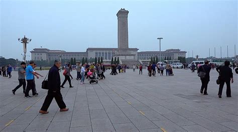 Tiananmen Square: Monument to the People's Heroes | The Planet D