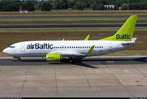 Yl Bbx Air Baltic Boeing Q Wl Photo By Michael Pavlotski Id