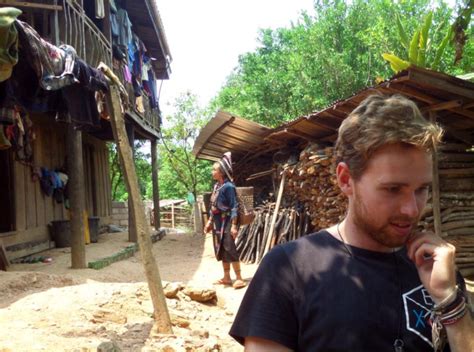 What is it like staying with an Akha Tribe in Laos? – Zo Around The World