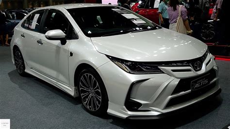 Toyota Corolla Altis Exterior