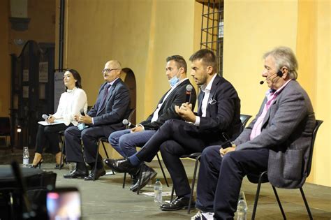 Elezioni Imola Si Accende Lo Scontro Tra I Candidati