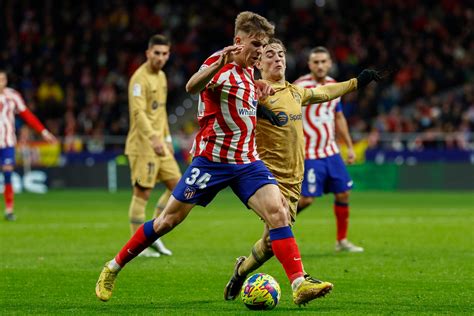 Liga Spagnola Real Al Tappeto Il Barcellona Batte L Atletico E Vola