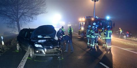 Unfall Auf B 224 In Raesfeld Mit Drei Verletzten