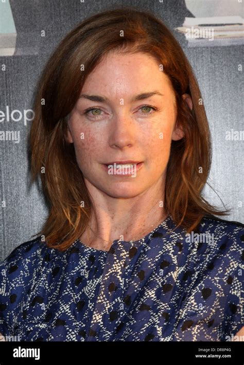 Julianne Nicholson Hbos The Newsroom Los Angeles Premiere At