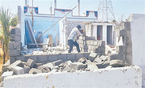 అక్రమ నిర్మాణాల కూల్చివేత Demolition Of Illegal Structures Mrgs Telangana