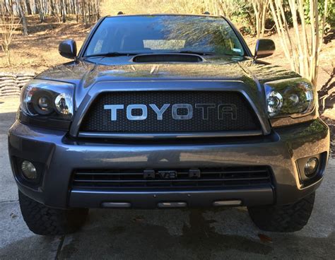 Toyota Runner Mesh Grills By Customcargrills Runner Toyota