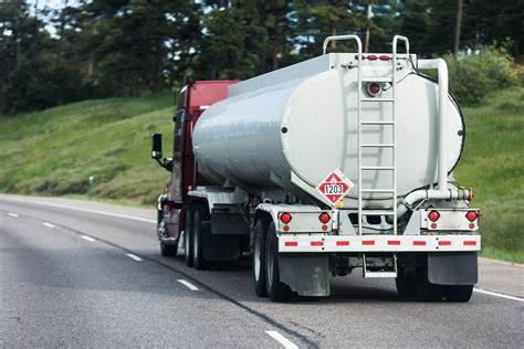 7 Safety Tips For Transporting Oil And Gas OILMAN Magazine