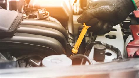 The Ultimate Guide How To Properly Read Your Cars Oil Dipstick Oils