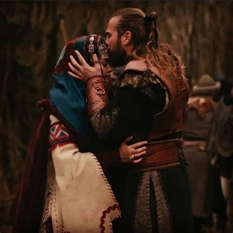 Pin By Jayme Reynolds On Ertugrul And Halime And Osman And Bala Muslim Couple Photography