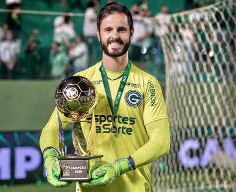 Goleiro ex Goiás é oficializado no Remo ex Atlético Goianiense acerta