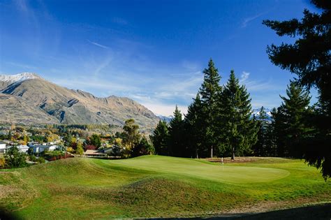 Wanaka Golf Club In Queenstown