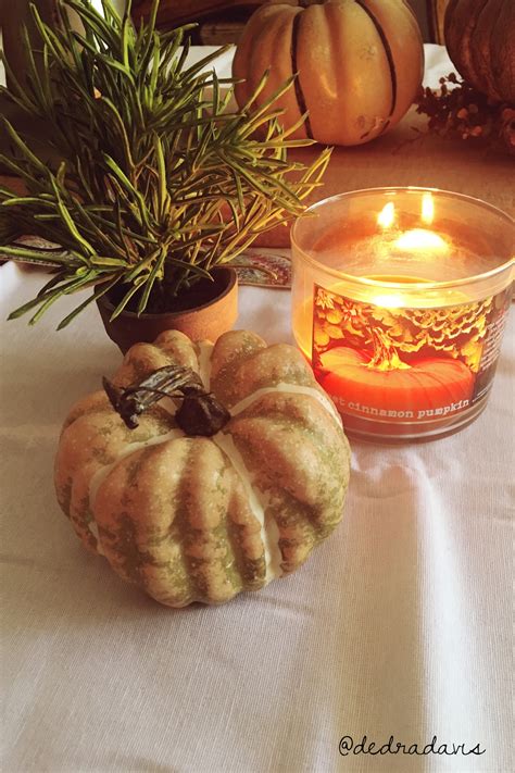 Five Great Smelling Pumpkin Candles For Fall - dedra davis writes