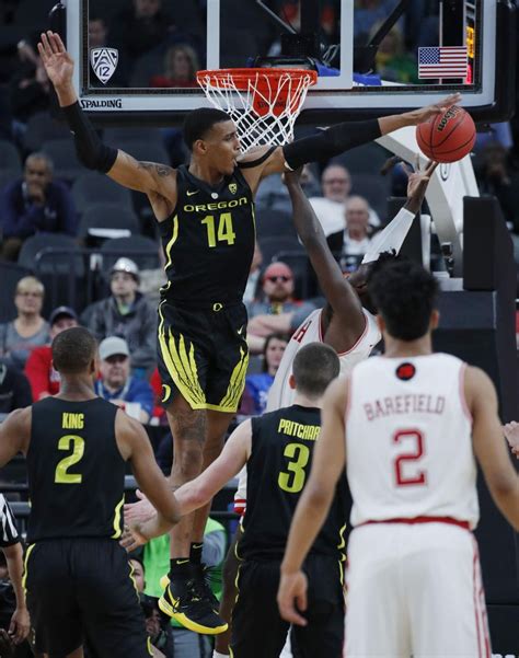 Oregons Length Poses Unique Challenge For Uw Mens Basketball Team