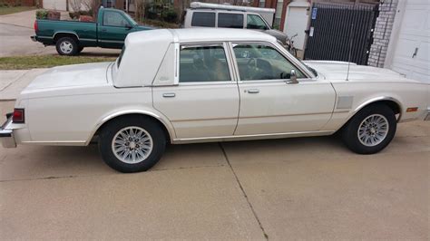 1987 Chrysler Fifth Avenue Base Sedan 4 Door 52l For Sale In North