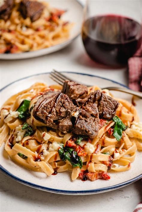 Steak Pasta With Gorgonzola Neighborfood