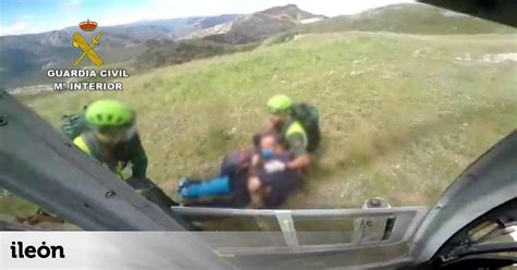 Rescatan en helicóptero a un montañero herido y su perro en el pico