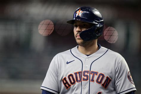 New York Yankees Among Teams In Touch With Free Agent Carlos Correa