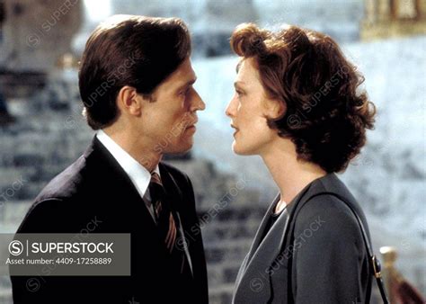 Willem Dafoe And Julianne Moore In Body Of Evidence 1993 Directed By